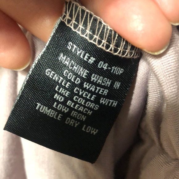 Seductions by Sirens lilac sleeveless top size S/P. - Picture 6 of 6